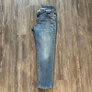 Old Navy Petite Mid Rise Boyfriend Jeans 👖